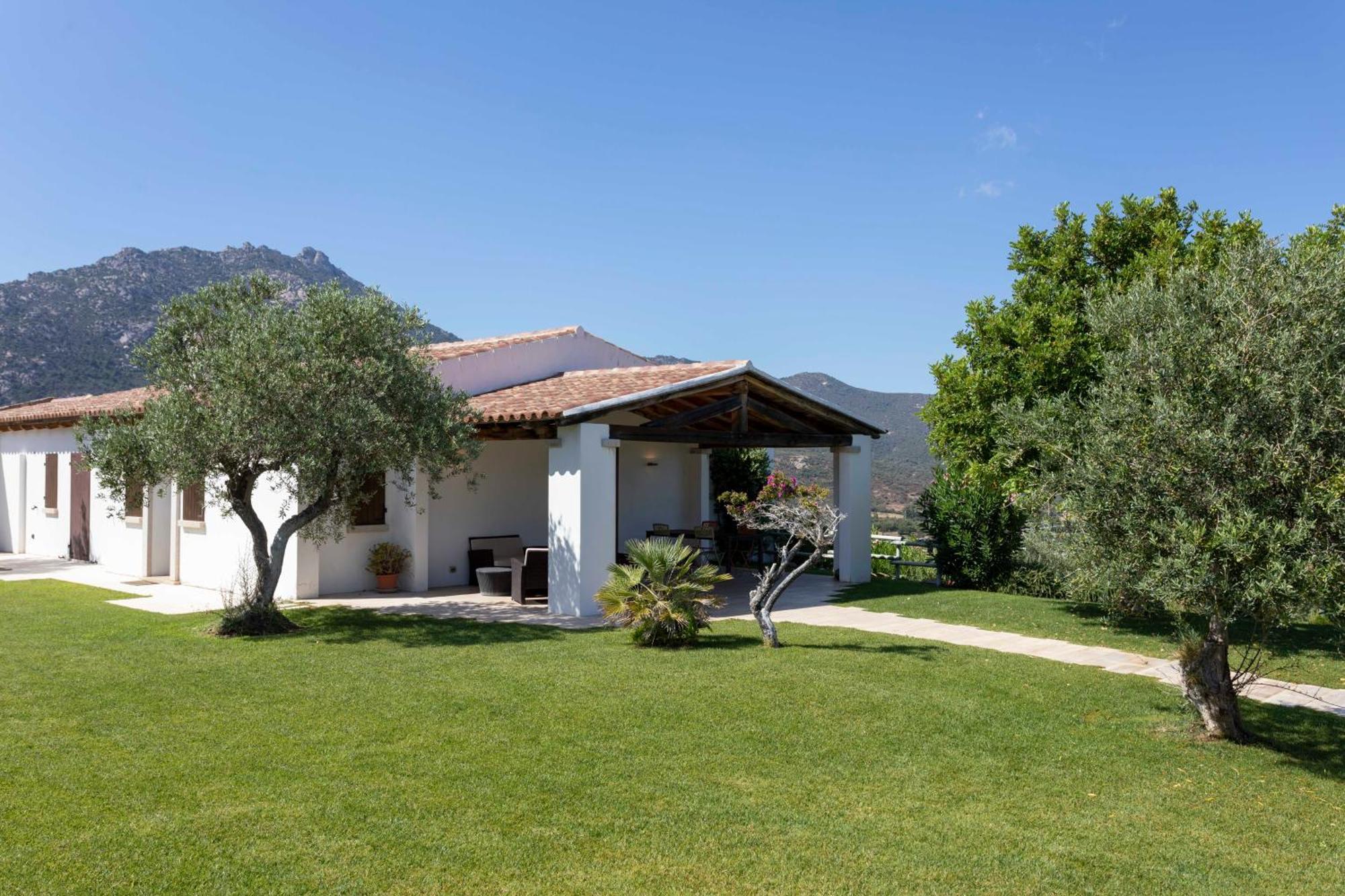 Villa Alba Esclusiva Villa Con Piscina A Sfioro E Vista Mozzafiato Sul Mare Cugnana Exteriér fotografie