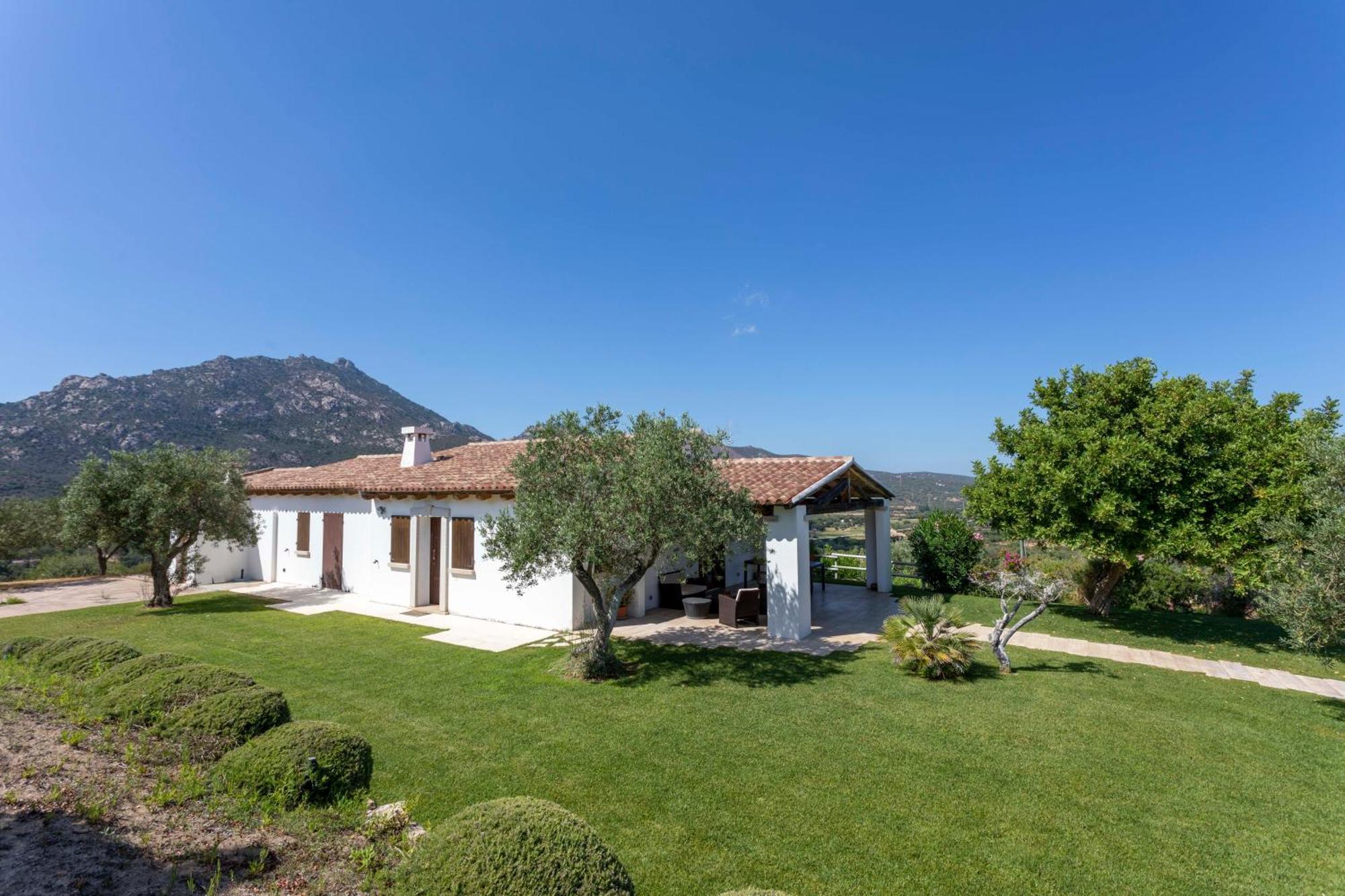 Villa Alba Esclusiva Villa Con Piscina A Sfioro E Vista Mozzafiato Sul Mare Cugnana Exteriér fotografie