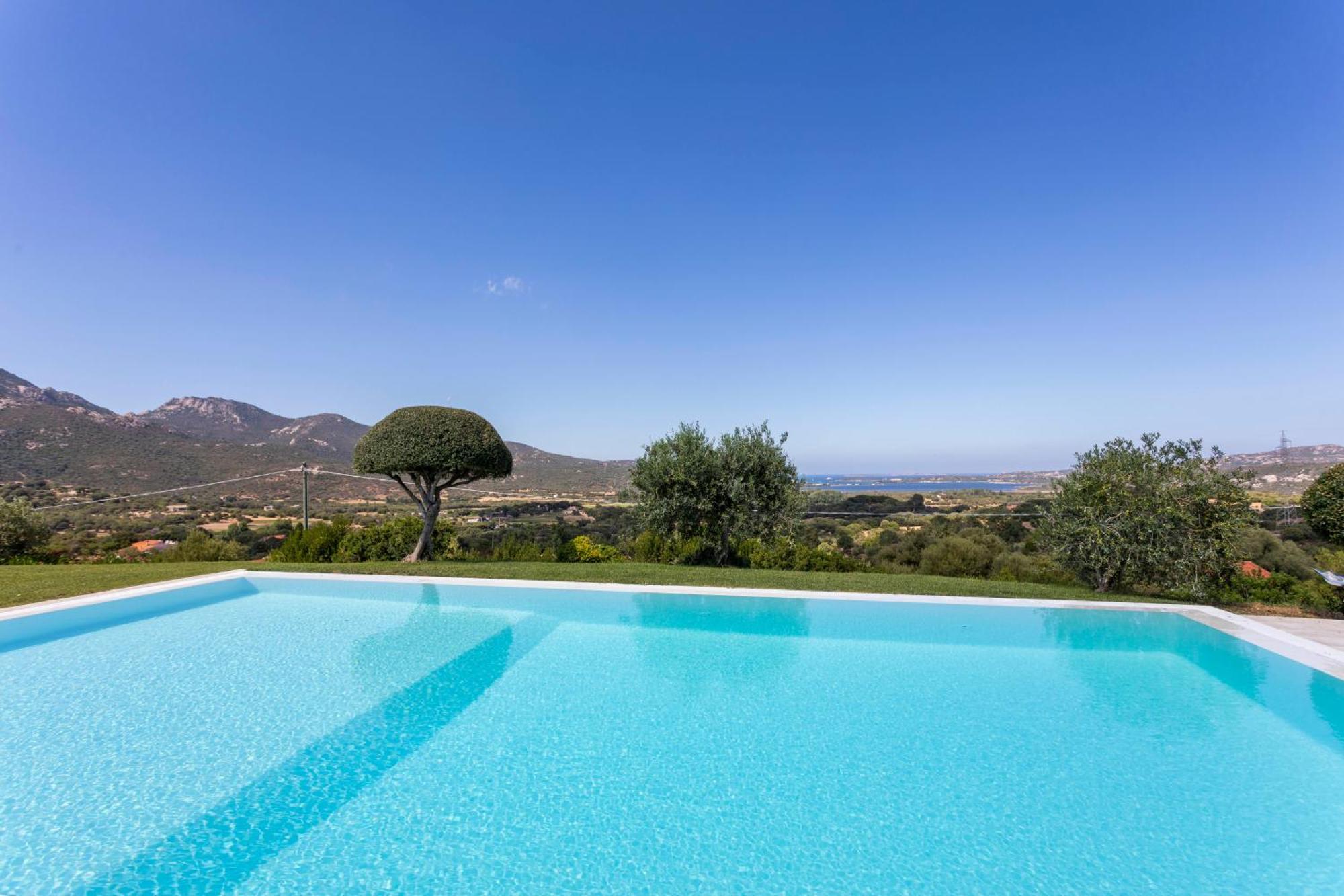 Villa Alba Esclusiva Villa Con Piscina A Sfioro E Vista Mozzafiato Sul Mare Cugnana Exteriér fotografie