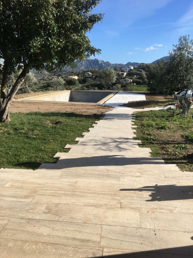 Villa Alba Esclusiva Villa Con Piscina A Sfioro E Vista Mozzafiato Sul Mare Cugnana Exteriér fotografie